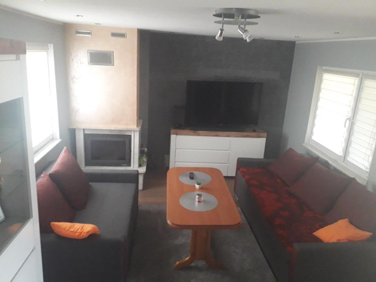Hacjenda Lesny Zaulek Appartement Włodawa Buitenkant foto