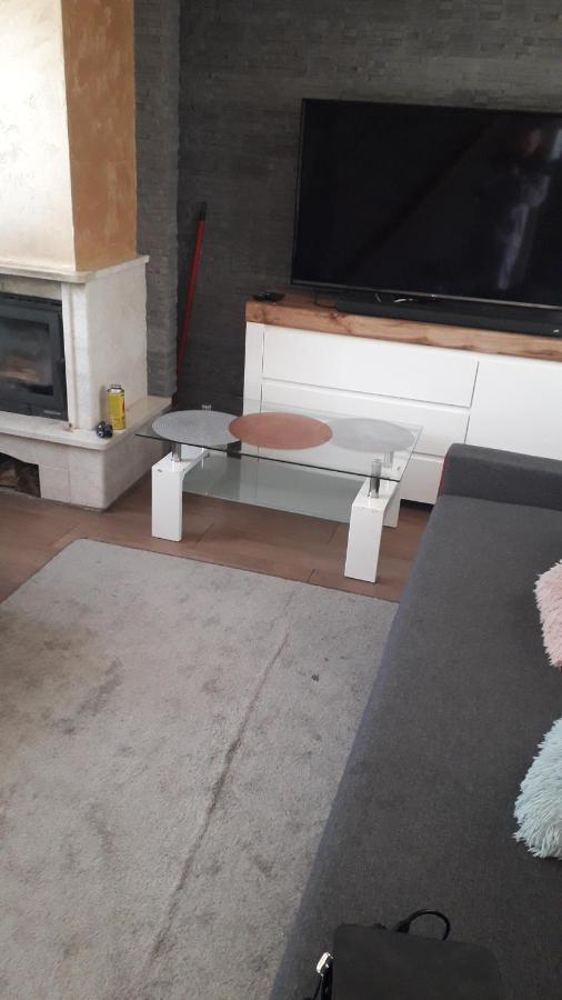 Hacjenda Lesny Zaulek Appartement Włodawa Buitenkant foto